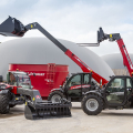Телескопічний навантажувач Massey Ferguson TH
